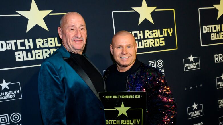 Antonio van Bij Ons Op Het Kamp dropt Insta-bom